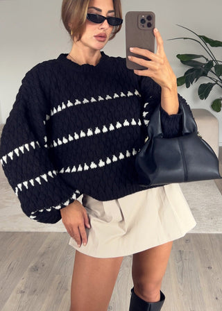 Shoppe nach Kategorie: Pullover mit liniertem Muster