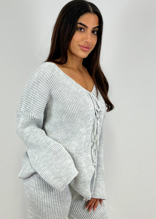 Shoppe nach Kategorie: Set aus Cardigan mit Schleifen und Hose