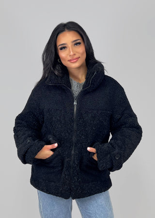 Shoppe nach Kategorie: Teddyjacke