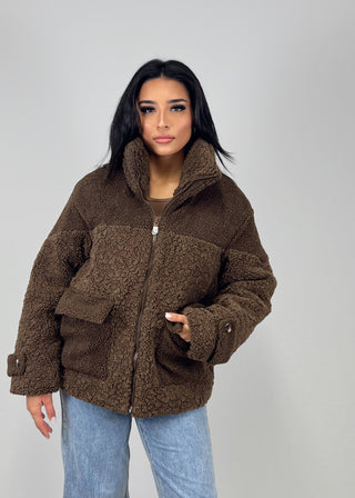 Shoppe nach Kategorie: Teddyjacke