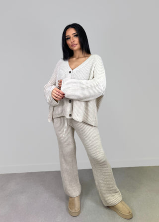 Shoppe nach Kategorie: Strick-Set aus Cardigan und Hose