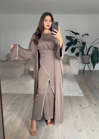 Shoppe nach Kategorie: Zweiteiliges Kaftankleid Taupe