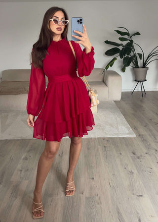 Shoppe nach Kategorie: Kleid mit Rüschen Rot