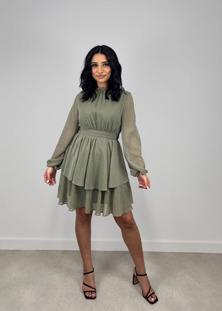 Shoppe nach Kategorie: Kleid mit Rüschen Khaki