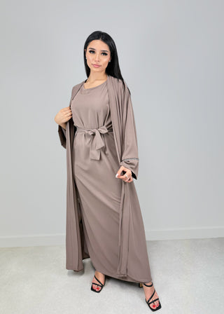 Shoppe nach Kategorie: Zweiteiliges Maxi-Set mit Kimono