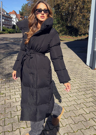 Shoppe nach Kategorie: Lange Winterjacke mit Gürtel